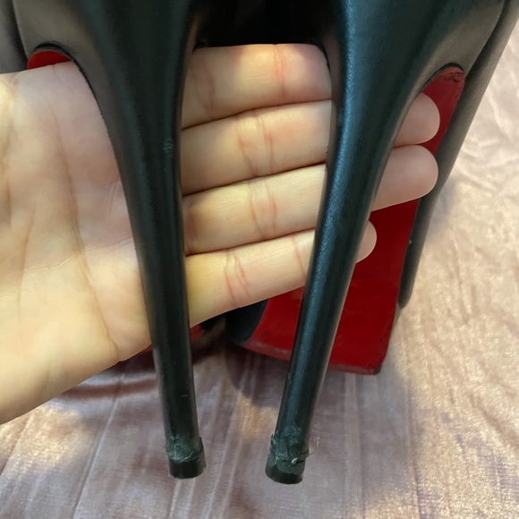 Christian Louboutin Black Bianca Botta 40 - Picture 9 of 16